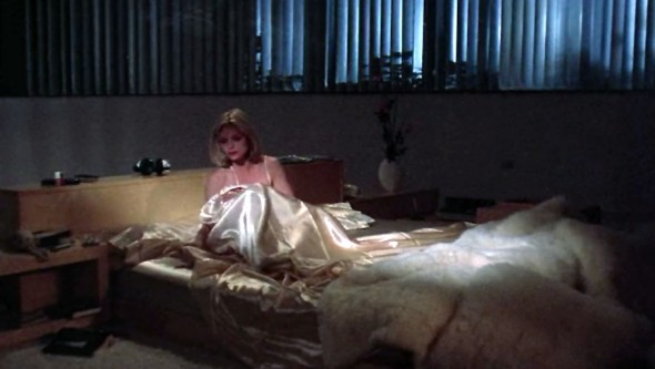 Get The Look Elvira Hancock S Bedroom In Scarface The